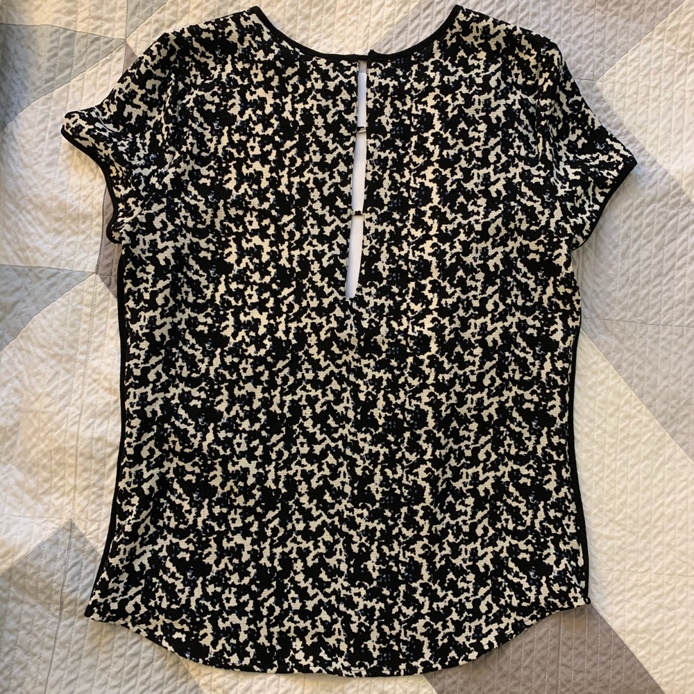 Patterned blouse